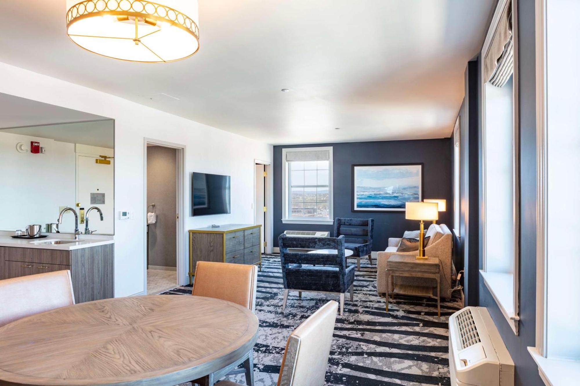 The Yorktowne Hotel, Tapestry Collection By Hilton York